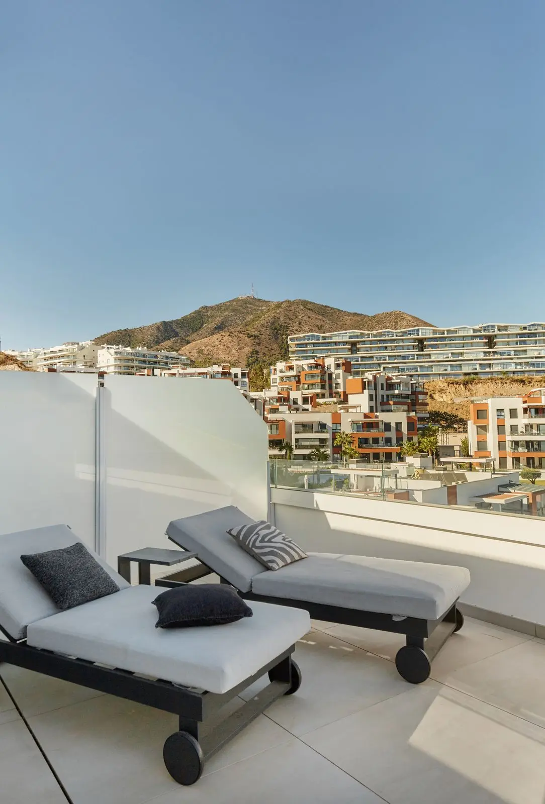 Ekskluzywny apartament typu duplex z panoramicznym widokiem na morze – Seaviews Reserve, Fuengirola