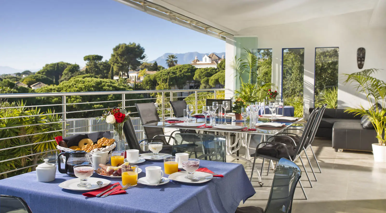 Villa til salg i Elviria, Marbella Este
