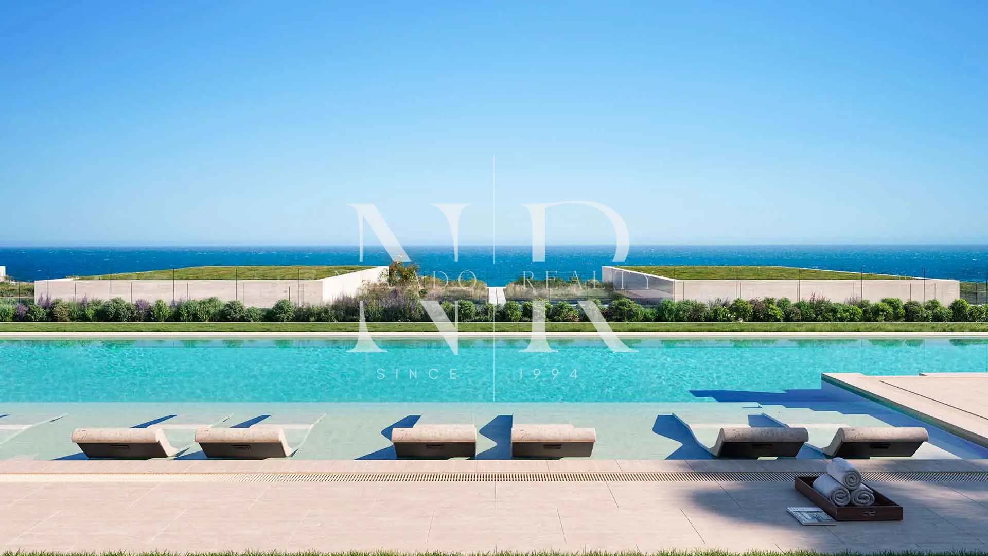 Ático en Manilva Beach en primera línea de playa en venta