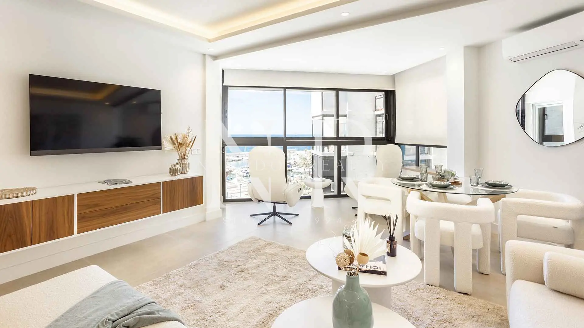 Apartamento en Paseo Marítimo Marbella con vistas al mar en venta