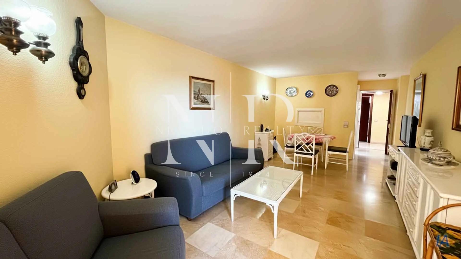 Apartment in Puerto Deportivo with sea views for sale