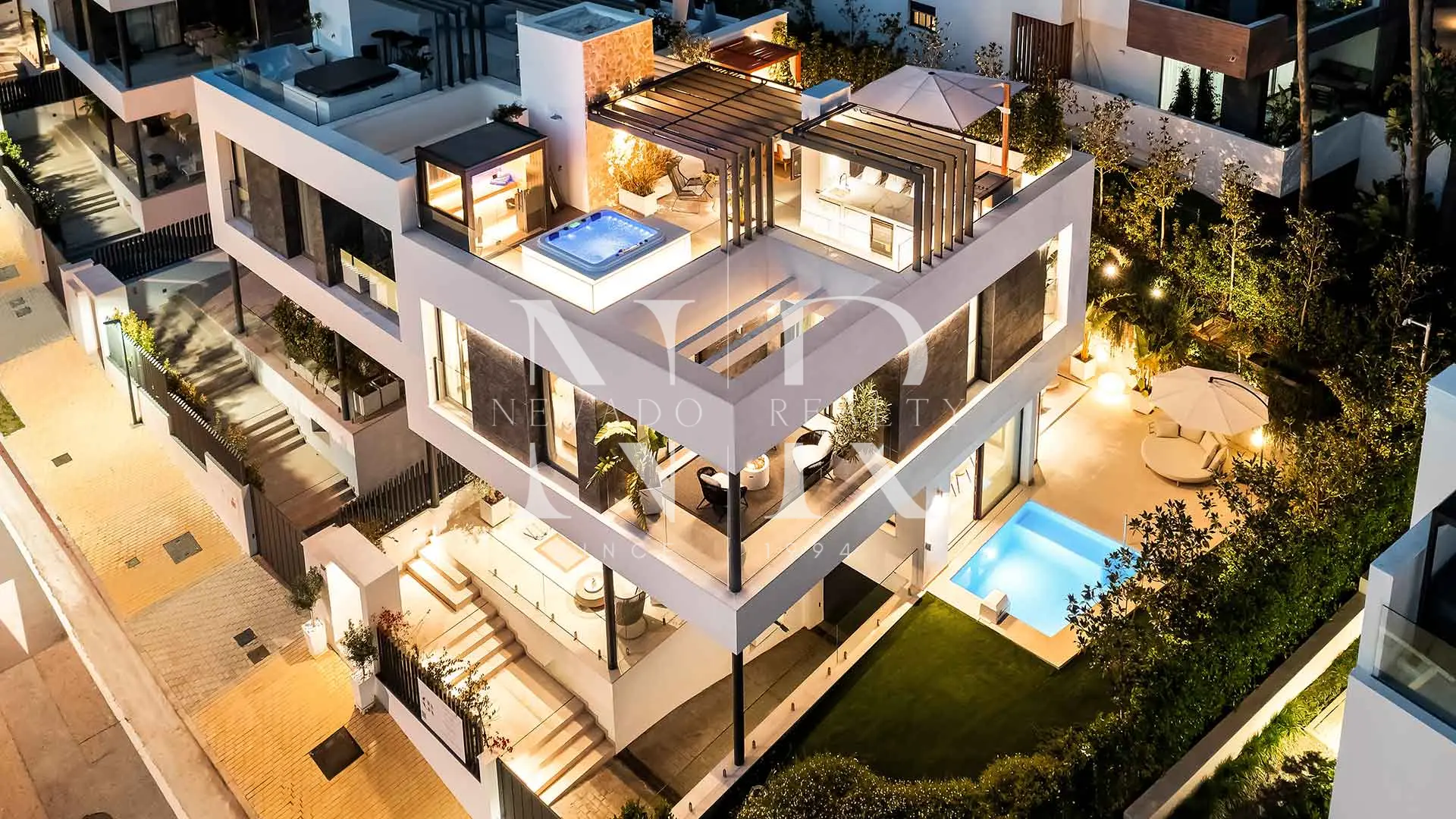 Sea View Villa for Sale in Sierra Blanca, Marbella