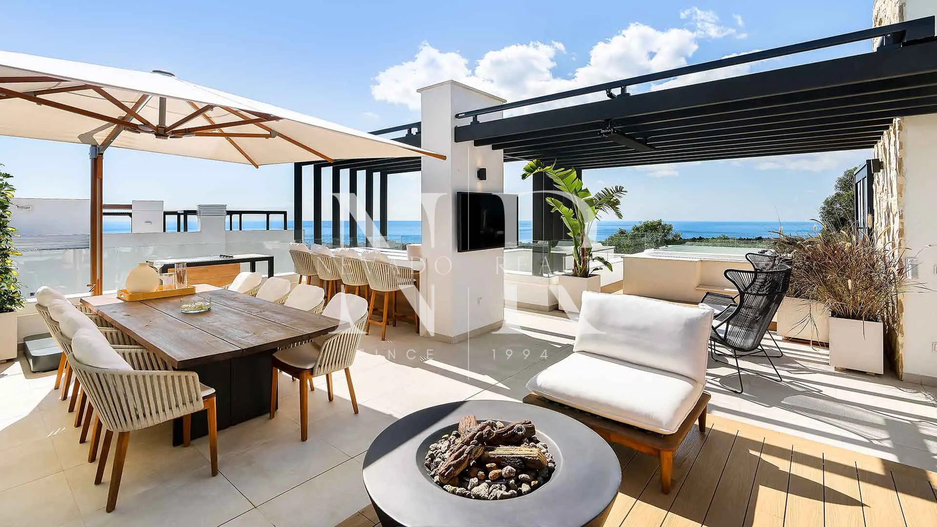 Sea View Villa for Sale in Sierra Blanca, Marbella