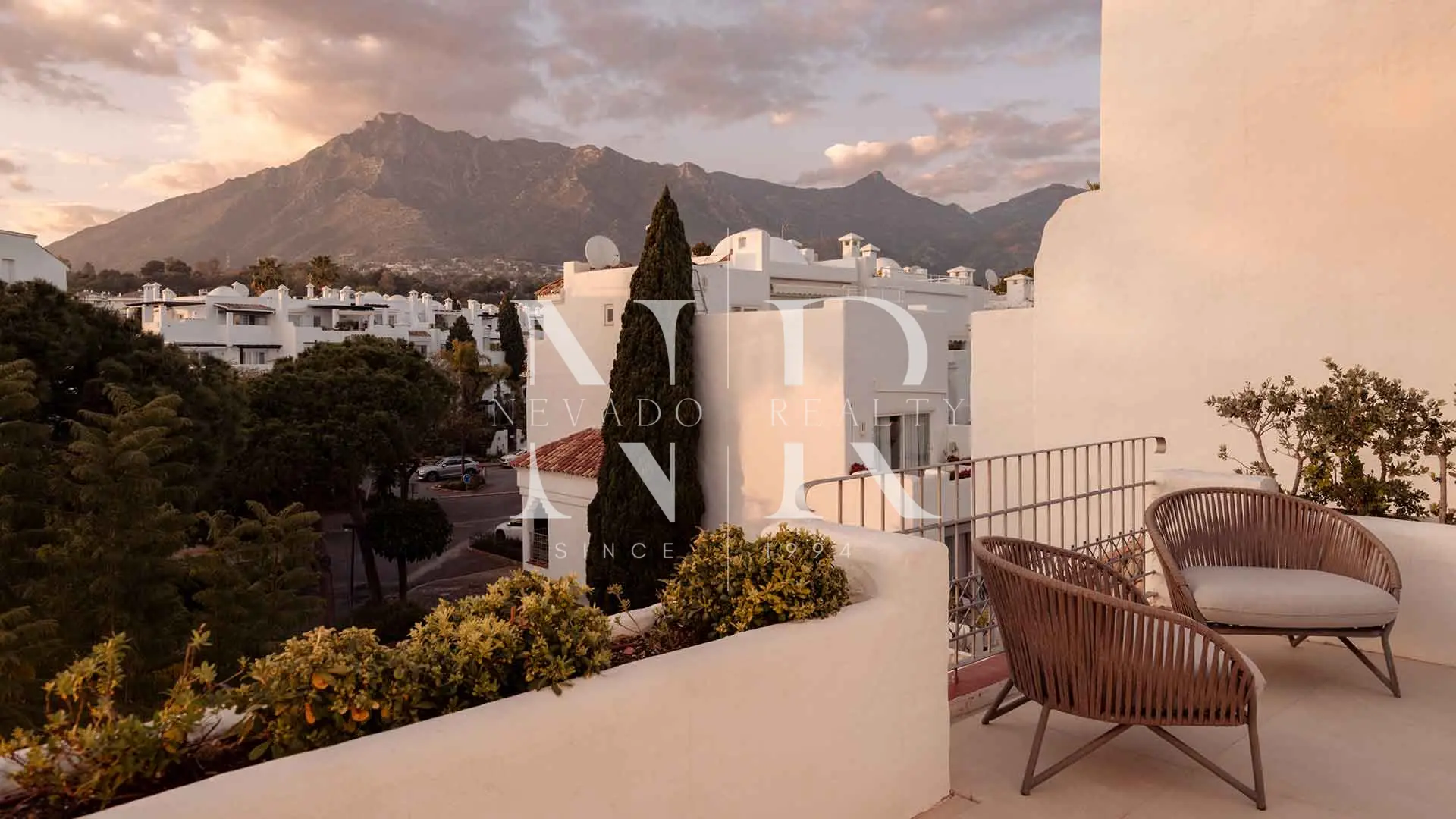 Duplex Penthouse on the Front Line Beach in Alhambra del Mar, Marbella Golden Mile