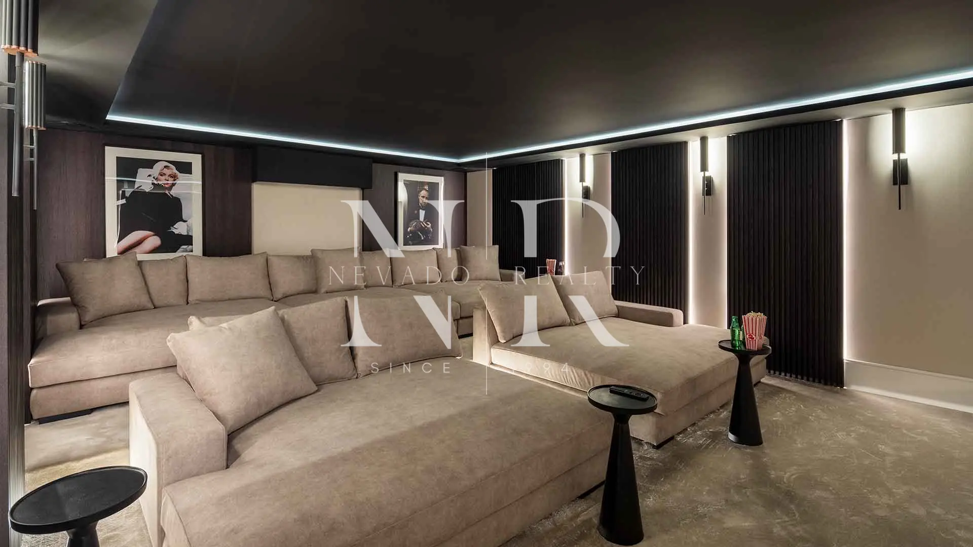 Villa for sale in Los Arqueros