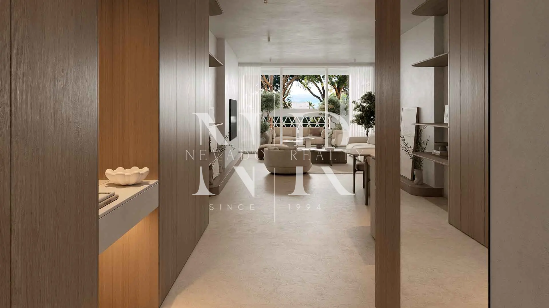Elegant apartment with sea views in Playas del Duque, Puerto Banús, for sale
