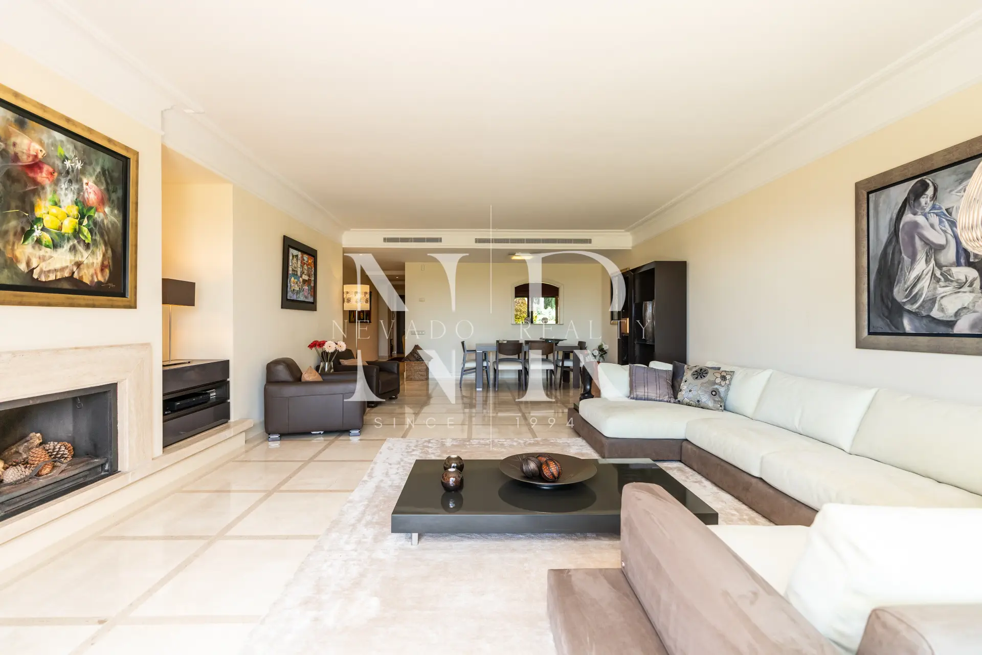 Apartment with sea views in Costalita del Mar, Estepona, for sale