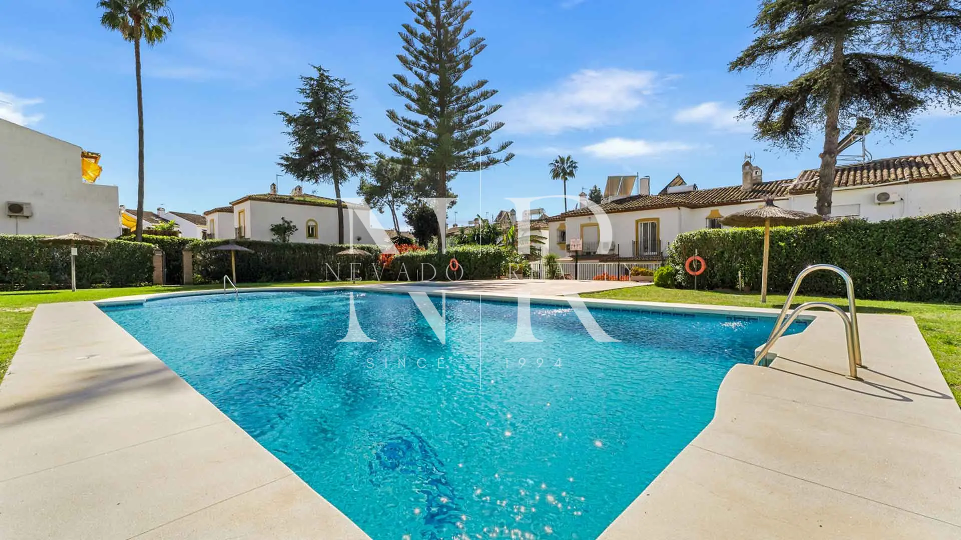 Townhouse in El Campanario, Estepona for sale