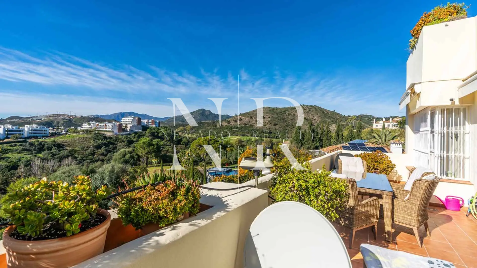 Appartement à Ocean Pines avec vue sur la mer, à Benahavís à vendre
