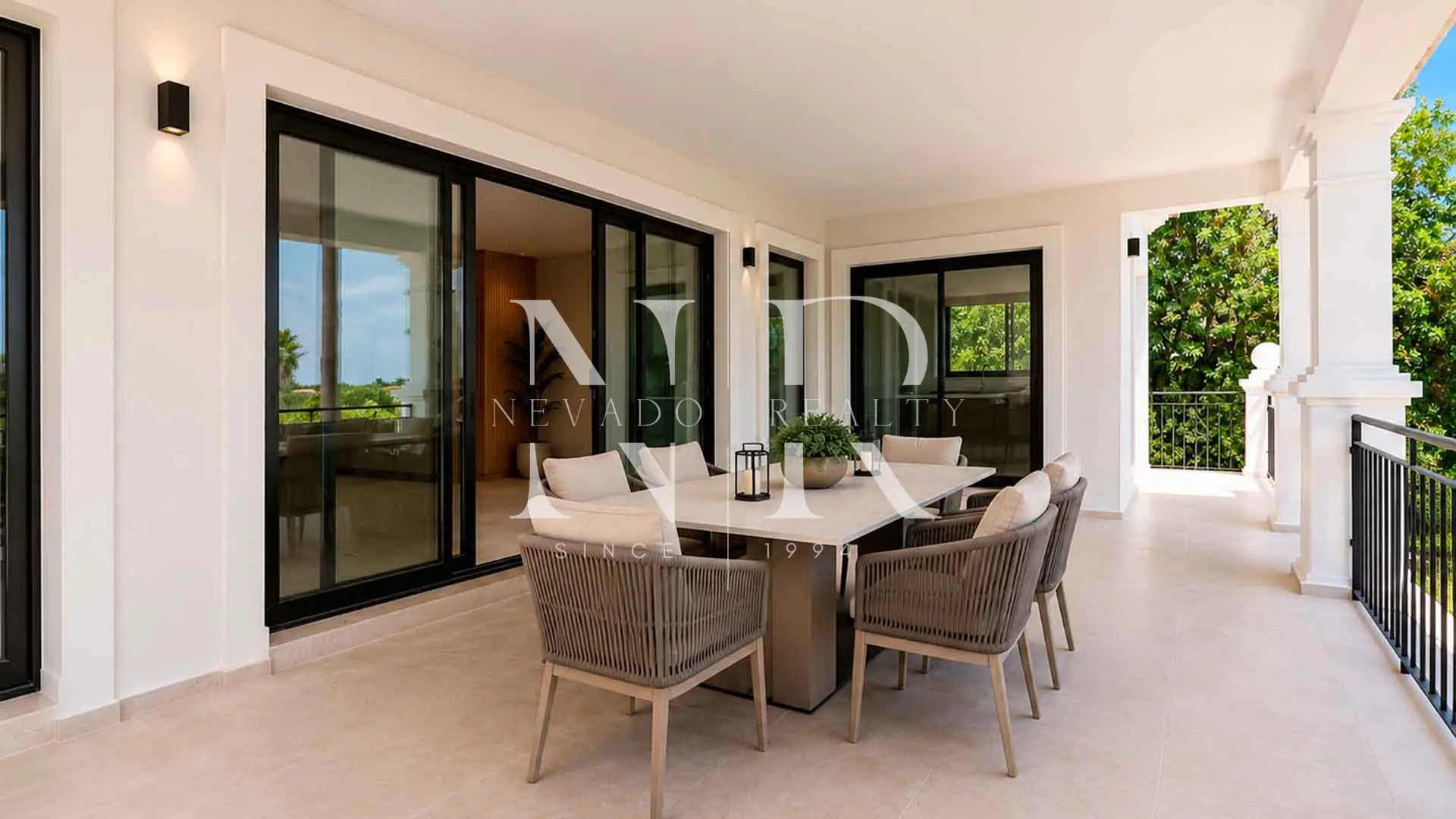 Villa en El Paraíso, Estepona en venta