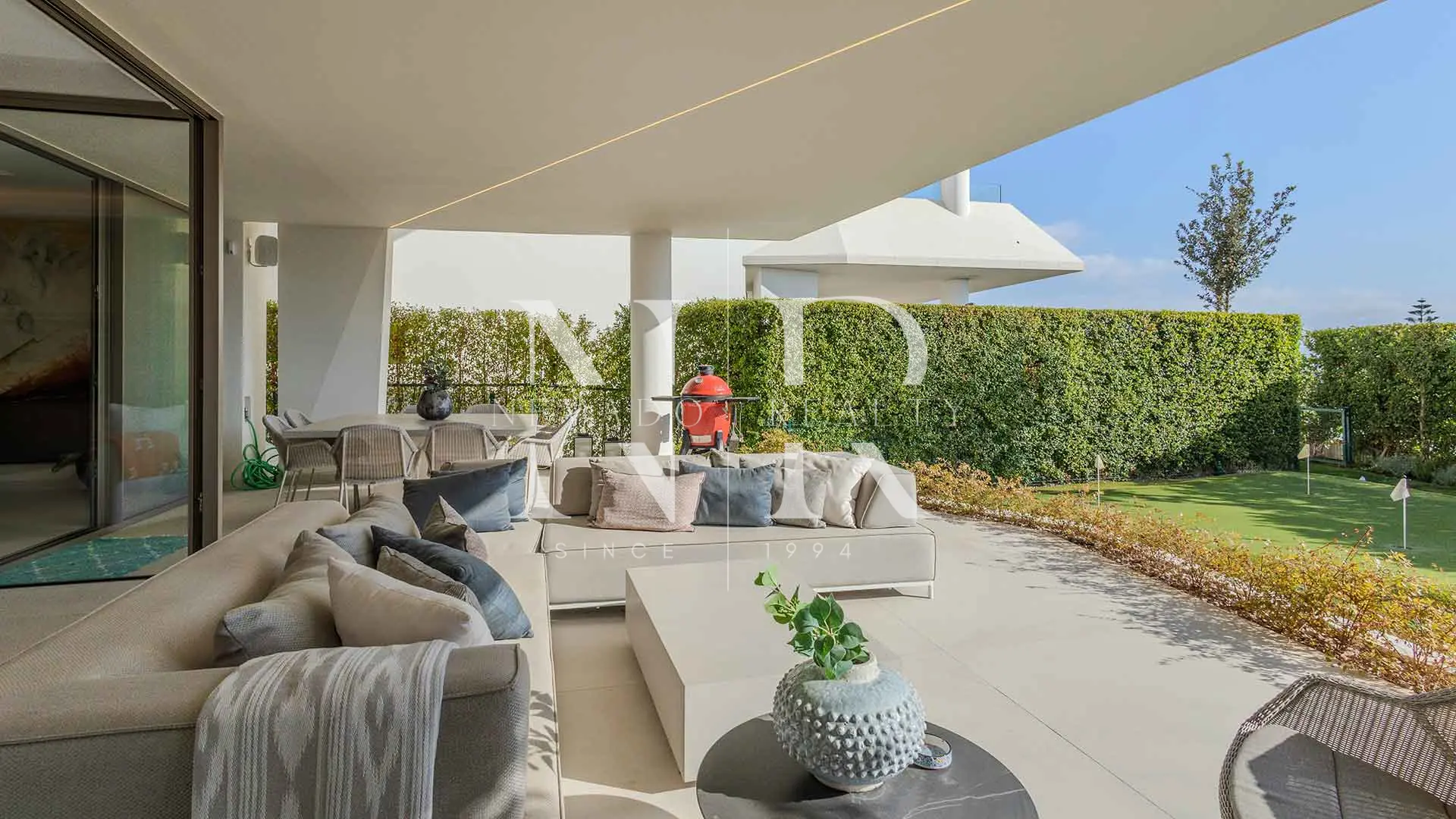 Newly built semi-detached villa in Nueva Andalucia with panoramic sea views for sale