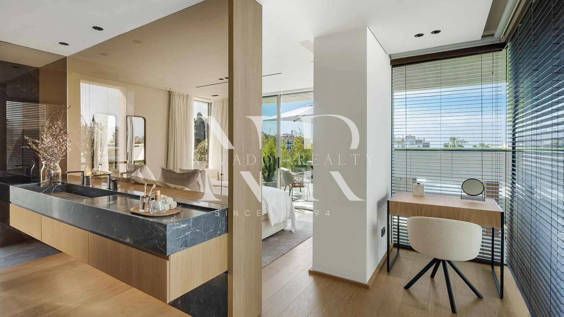 Villa au design unique à Nueva Andalucia à vendre