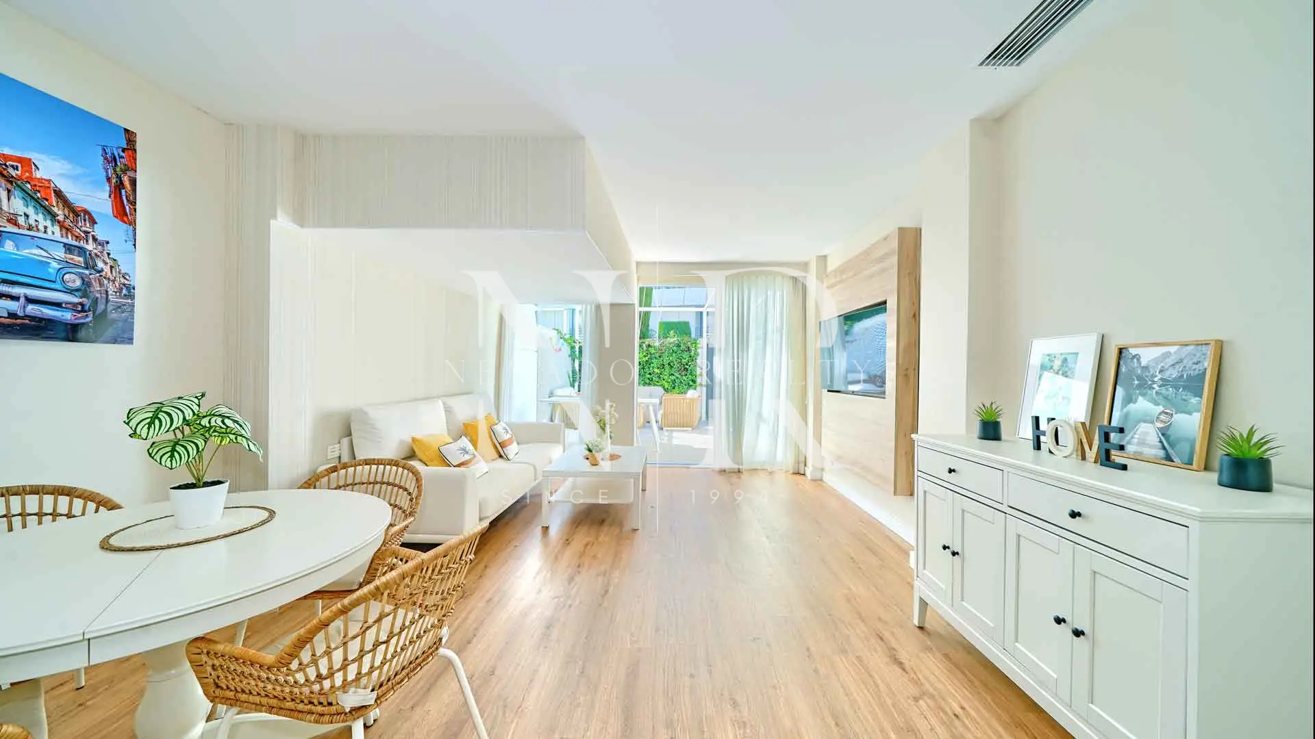 Apartamento en Urbanización Marbella House completamente reformado a la venta.