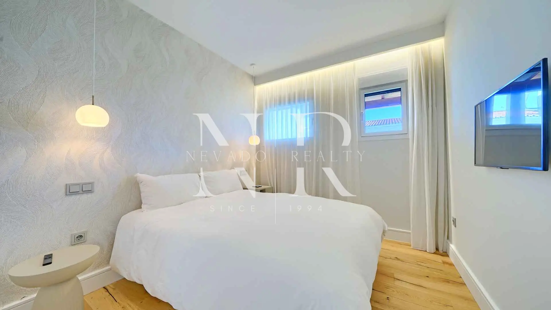 Flat in Urbanization Las Cancelas totally refurbished for sale