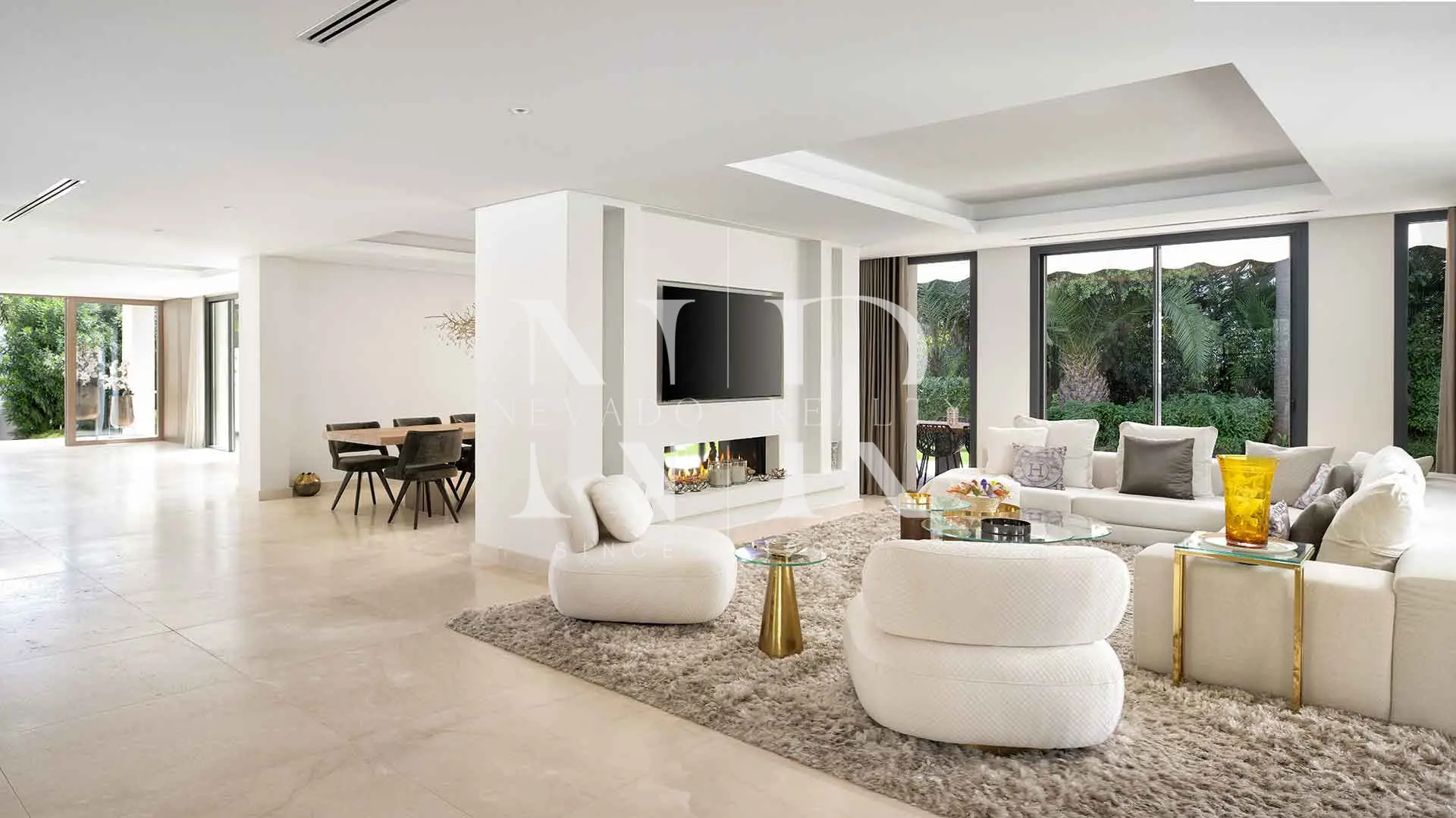 Villa dans l'Urbanisation Marbesa entièrement rénovée très proche de la plage à vendre