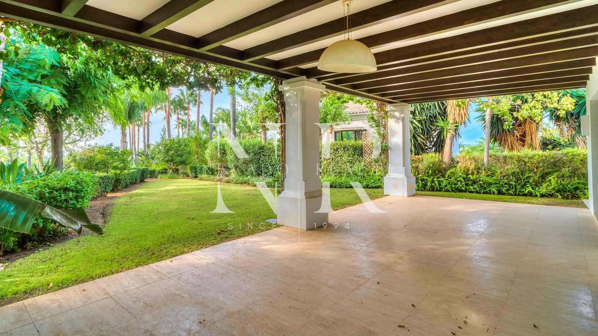 Villa in Urbanization Lomas de Magna Marbella for sale