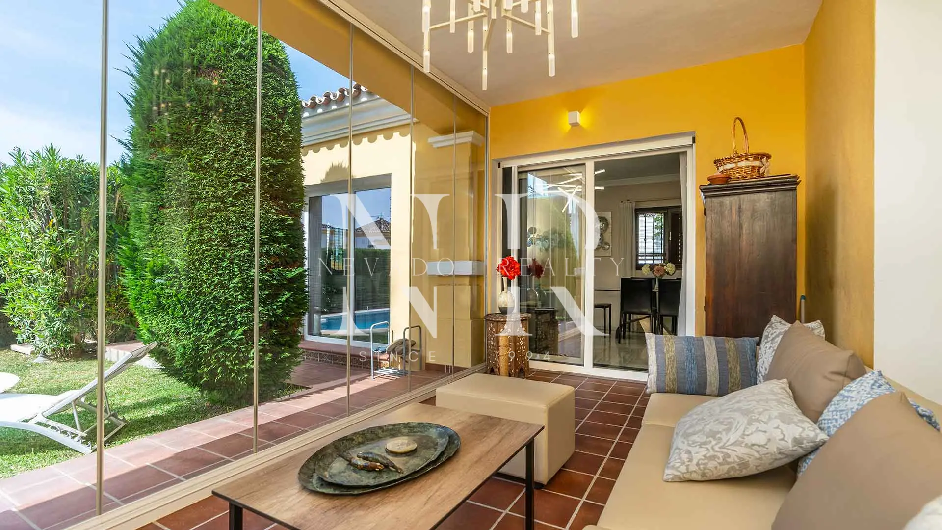 Villa avec piscine à BahÃa de Marbella en location longue durée