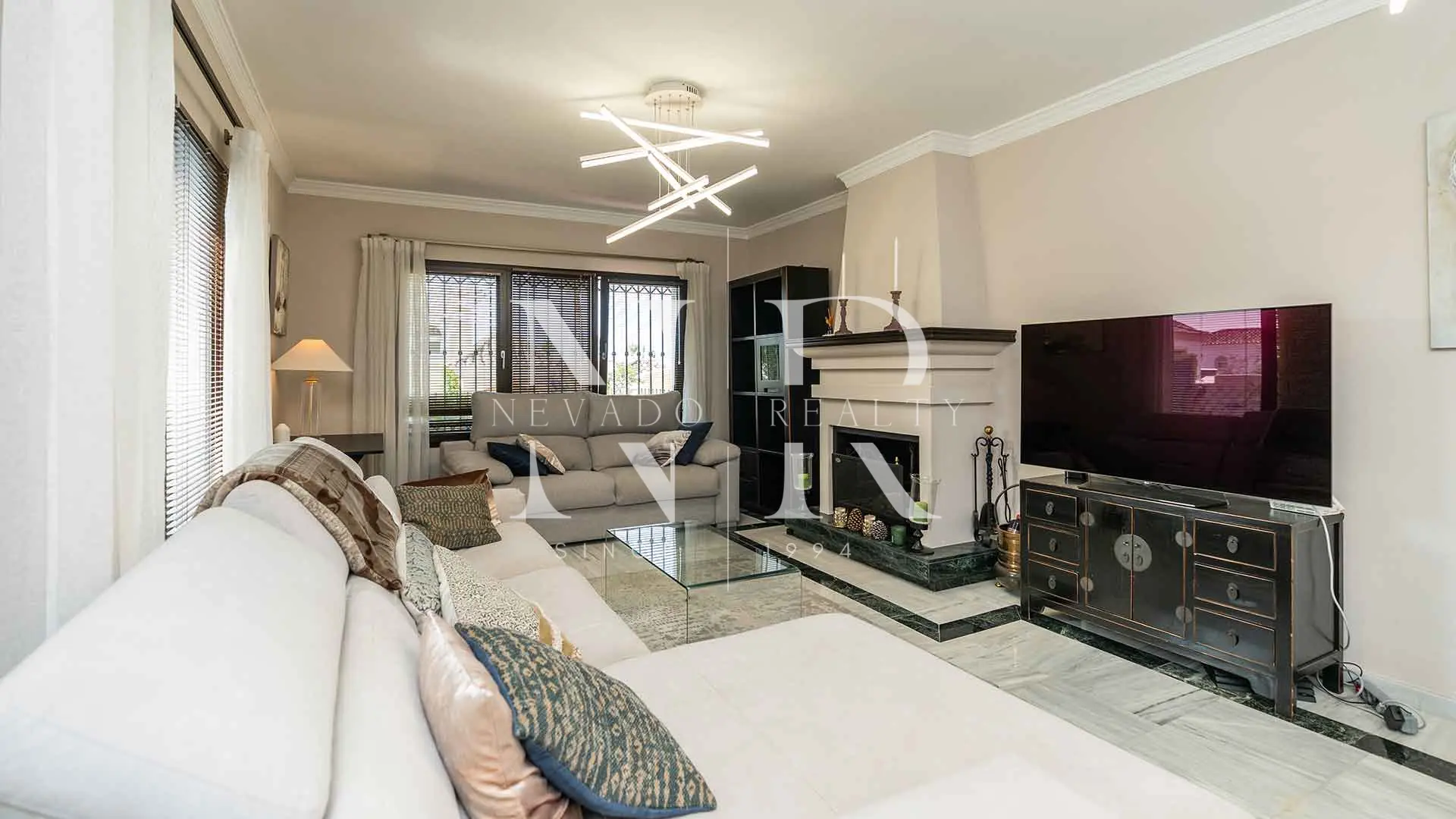 Villa avec piscine à BahÃa de Marbella en location longue durée