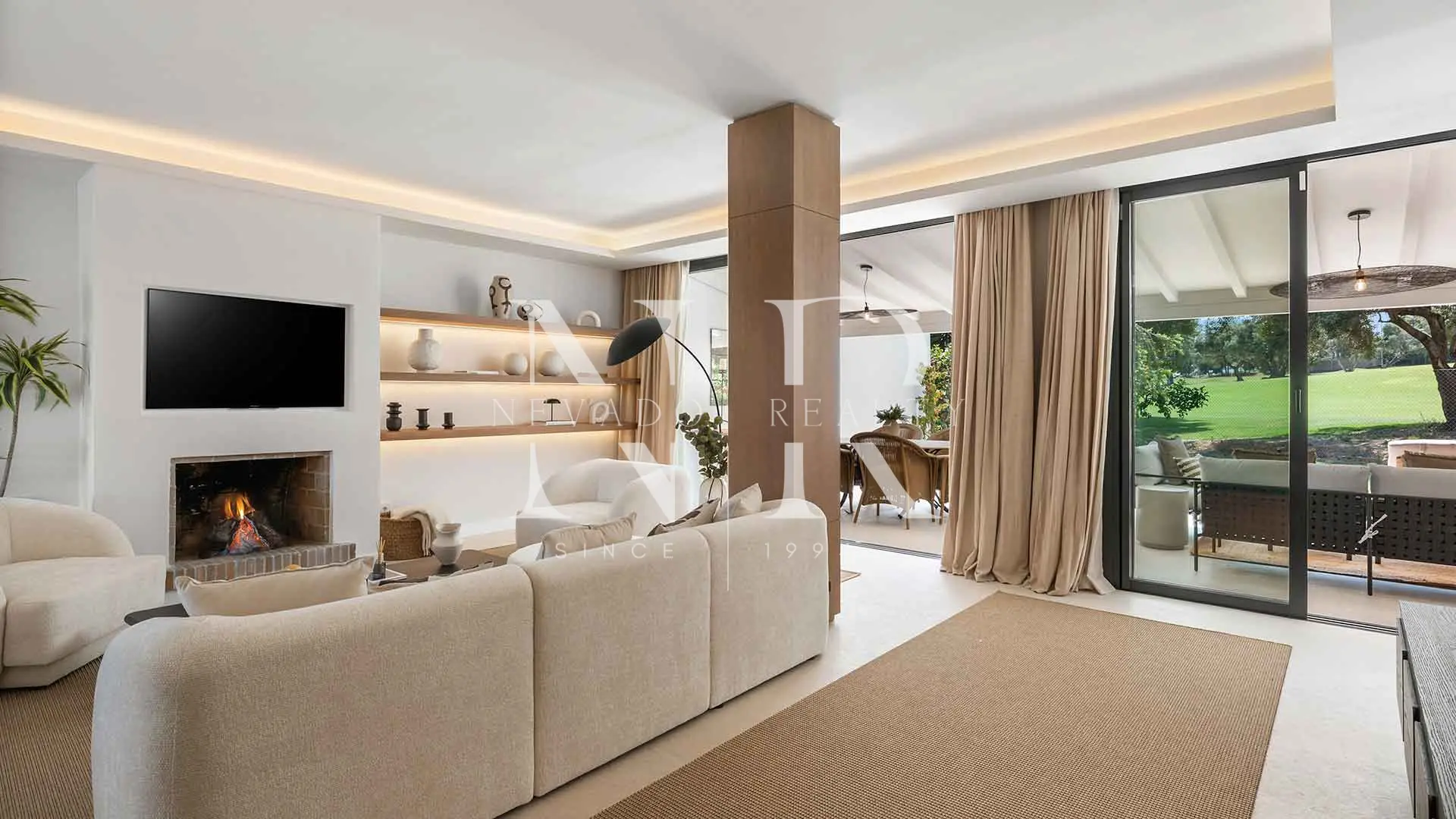 Maison mitoyenne à vendre dans le lotissement Los Olivos, en première ligne de golf