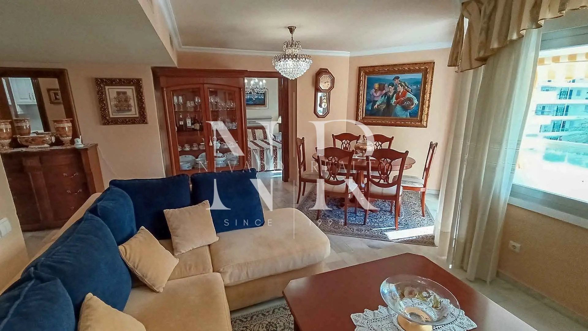 Apartamento en Marbella centro en segunda línea de playa en venta