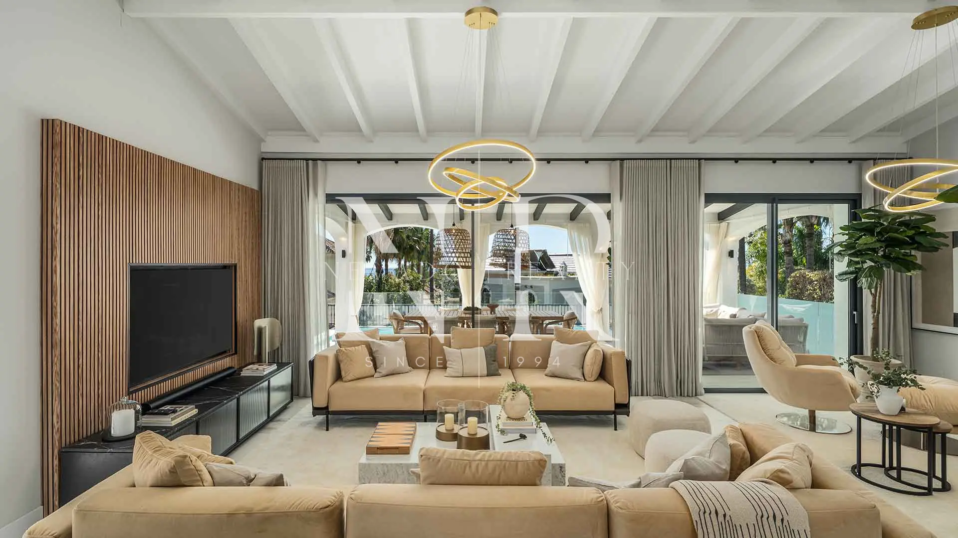 Villa à vendre à Altos Reales avec vue sur la mer