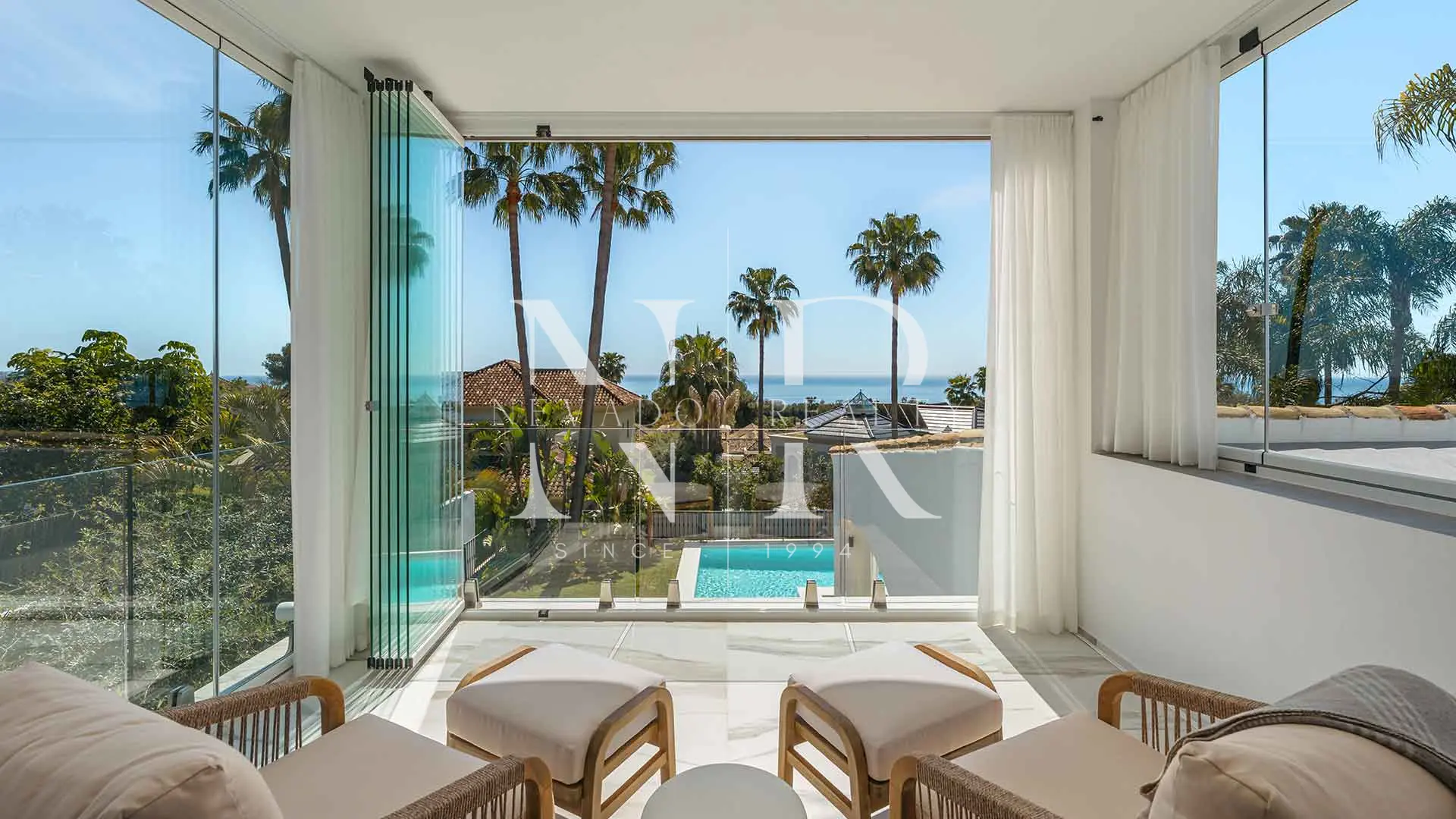 Villa à vendre à Altos Reales avec vue sur la mer