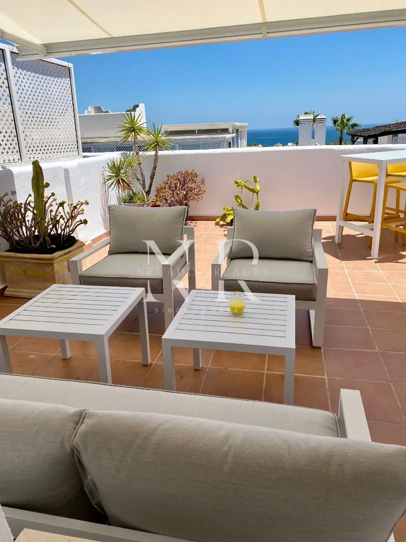 Apartment in Marbella Real for rent 