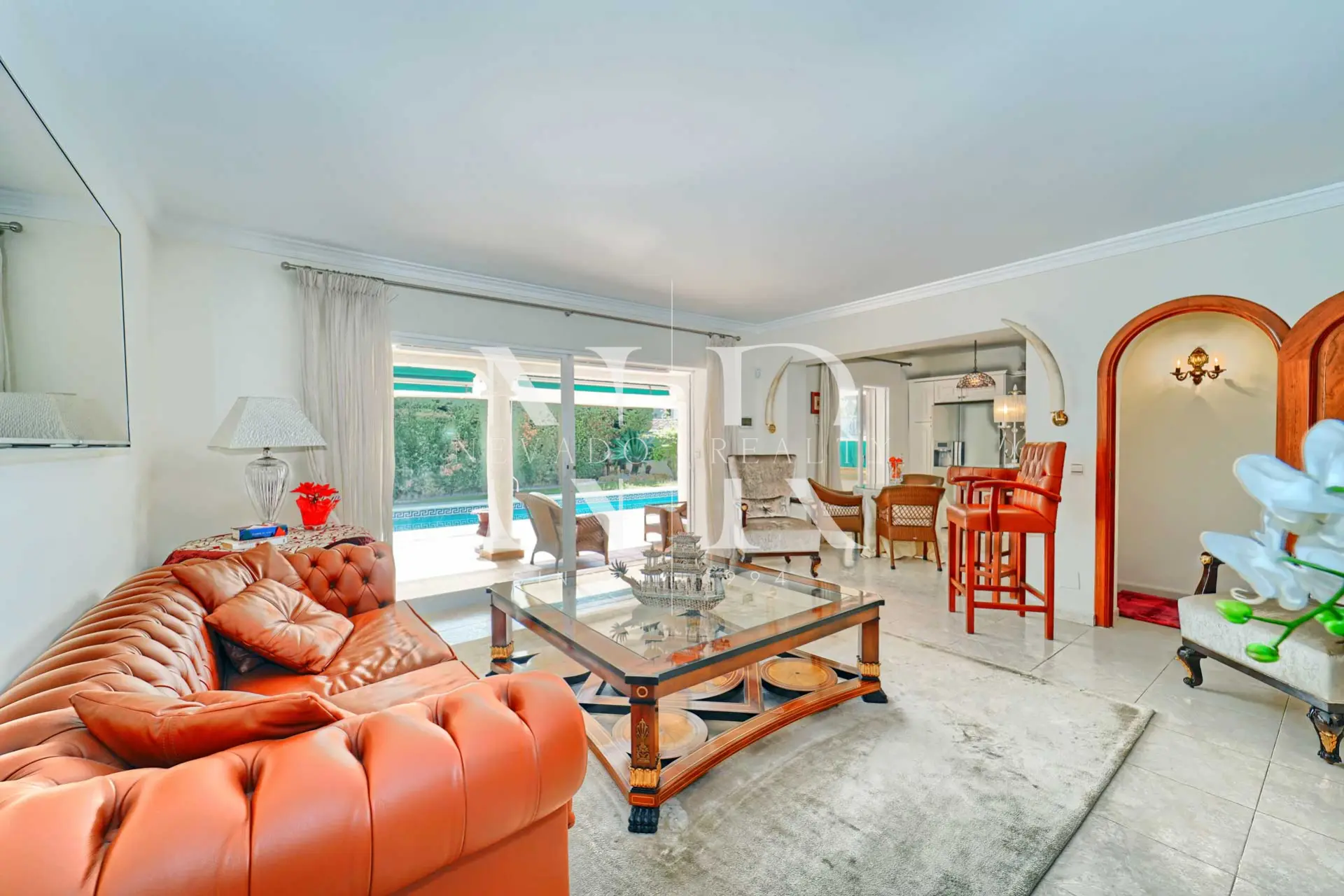 Villa on Marbella's Golden Mile for sale