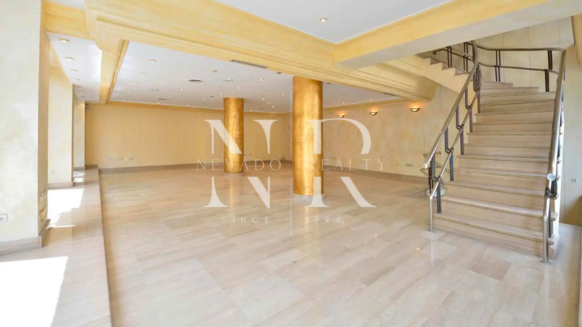 Commercial premises in Avenida Ricardo Soriano in Marbella Centre for sale