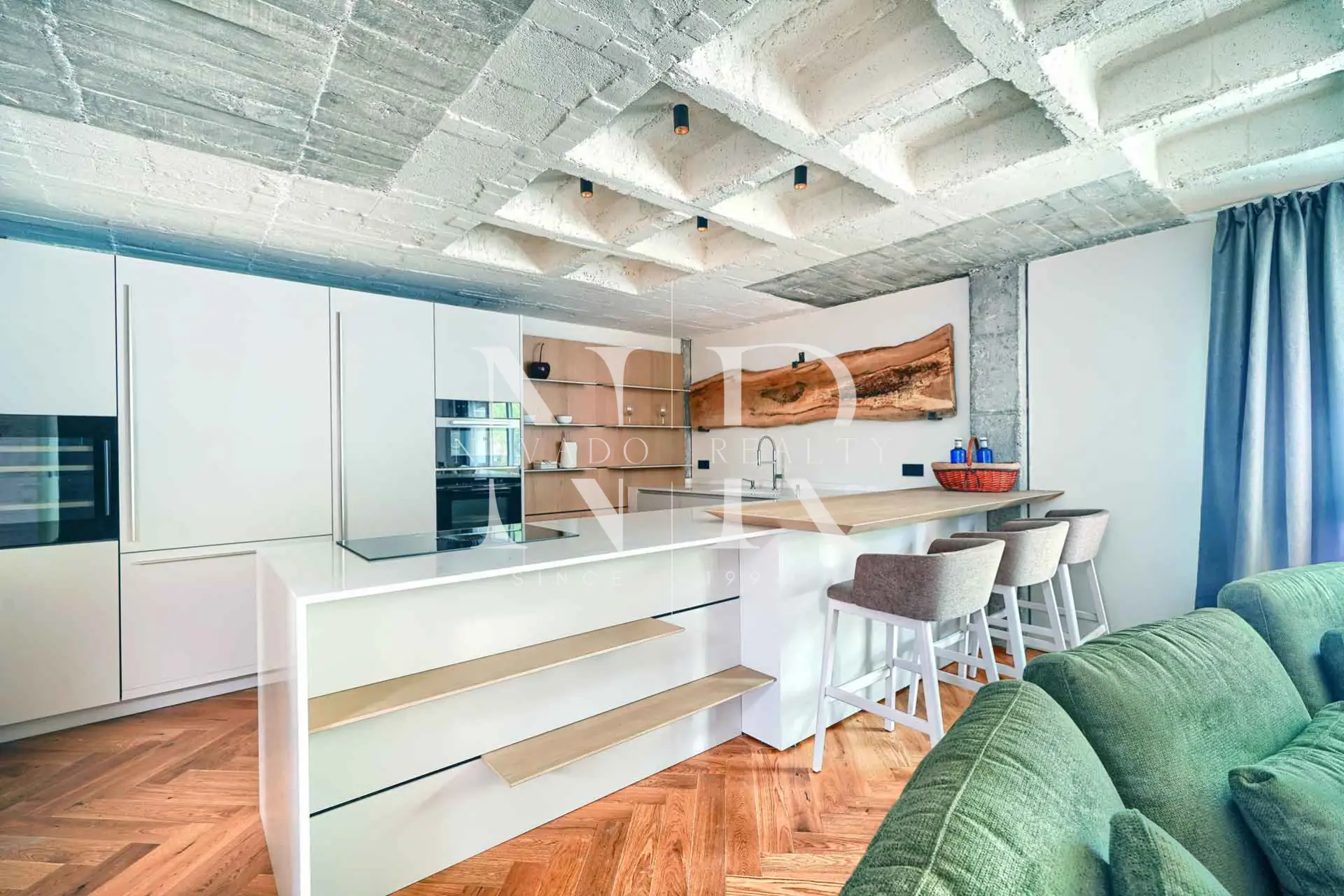 Apartamento en Ricardo Soriano recientemente renovado en alquiler de larga temporada