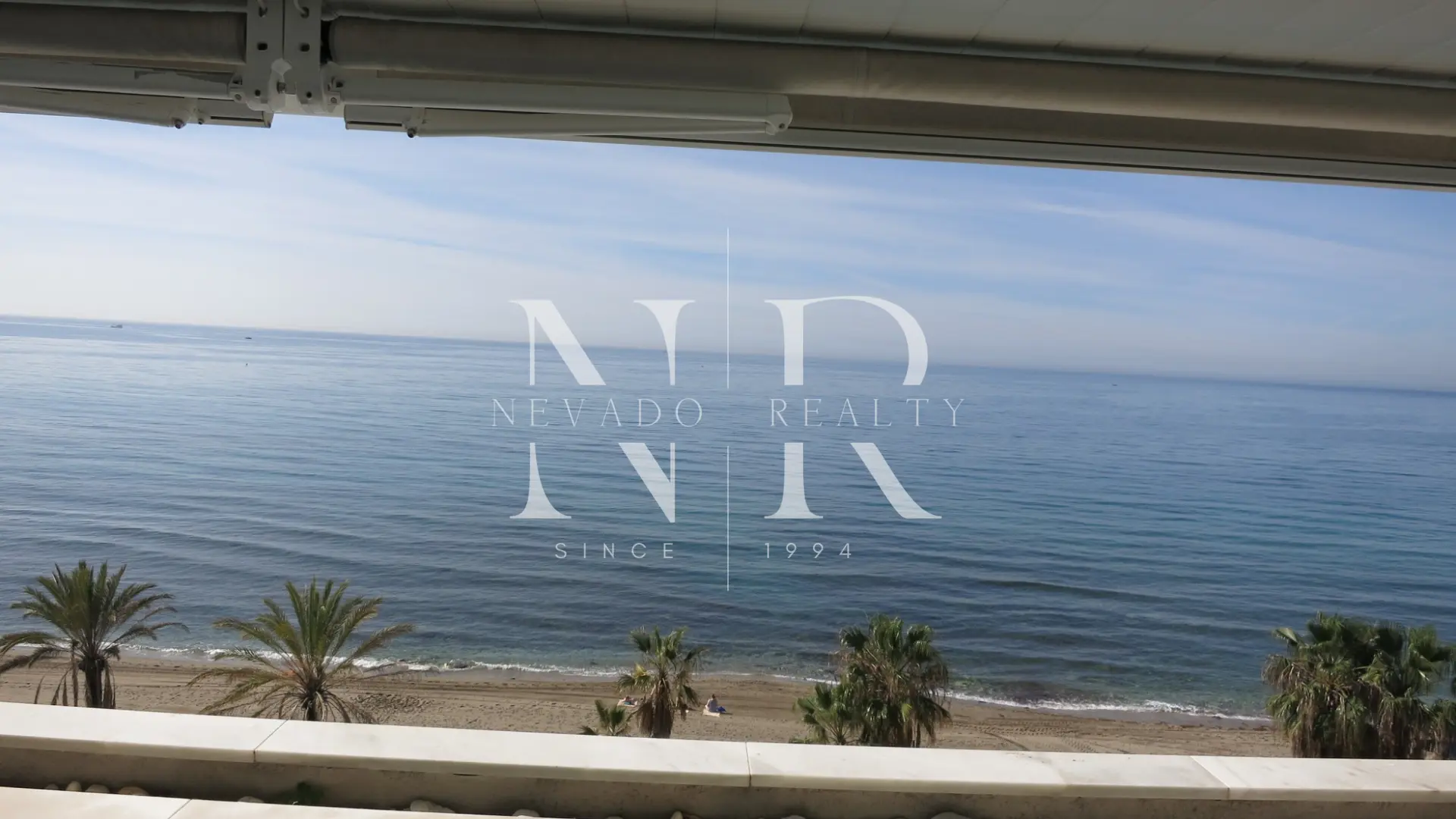 Apartamento en Marina Mariola en primera línea de playa en alquiler