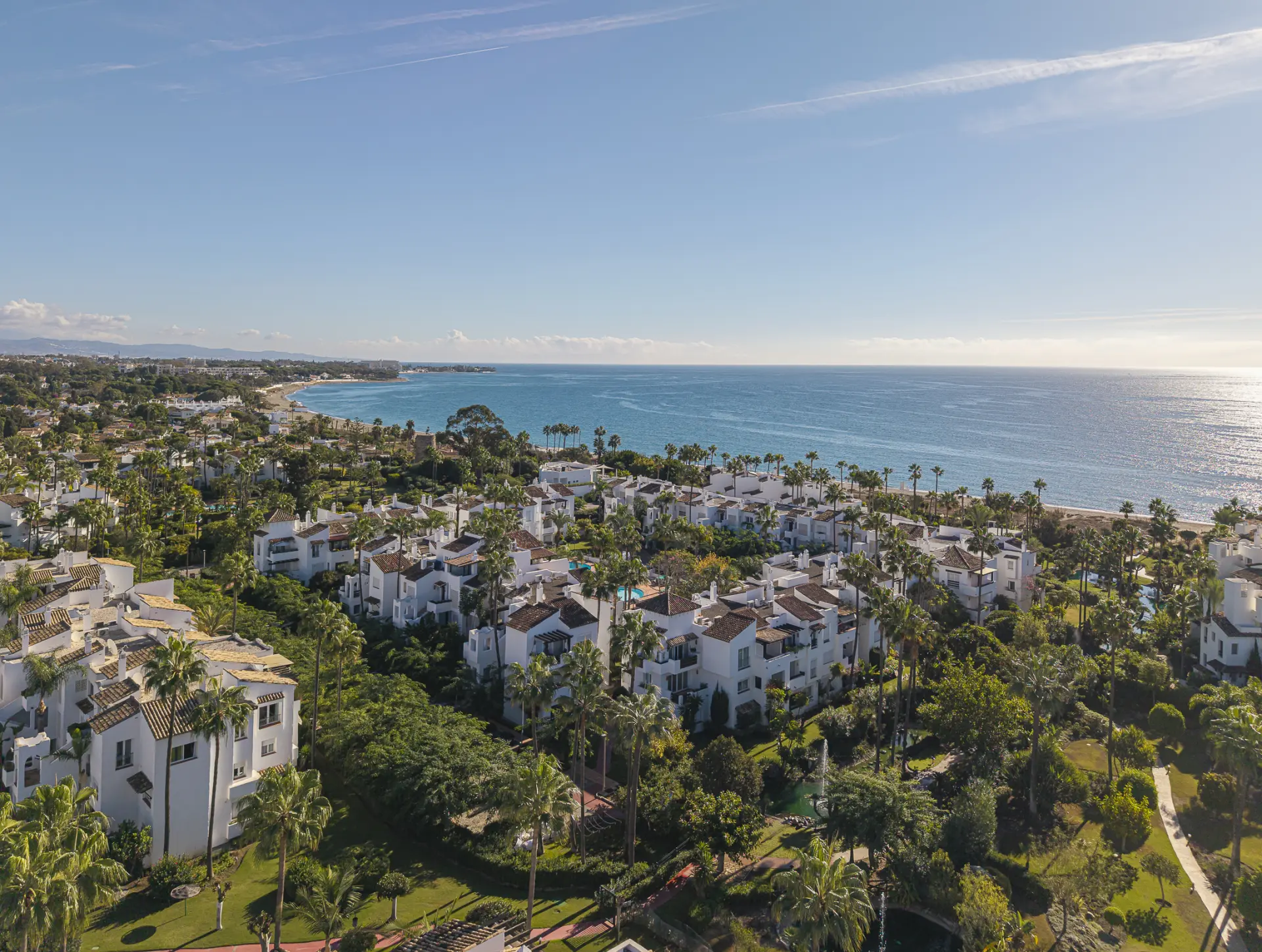 Beachfront 3-Bedroom Ground Floor Apartment for Sale in Costalita, Estepona | New Golden Mile