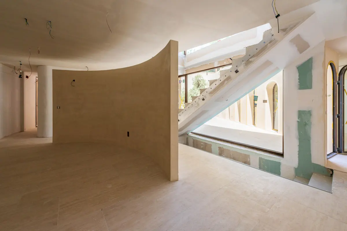 Deweloperska w Casares