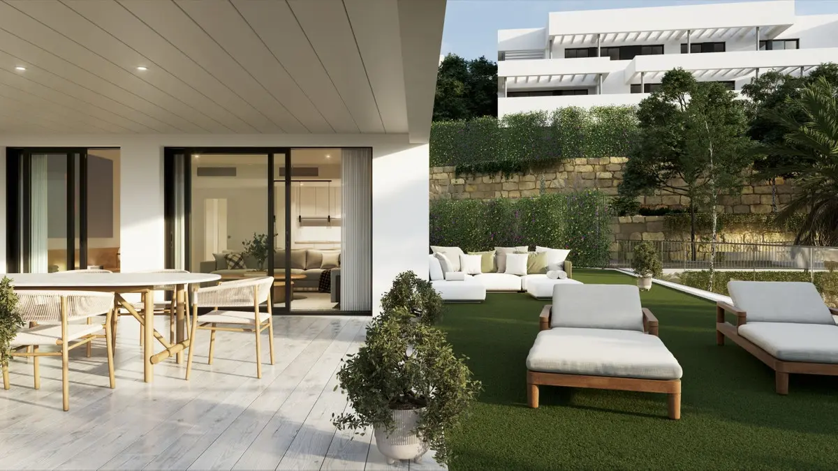 Development in Casares