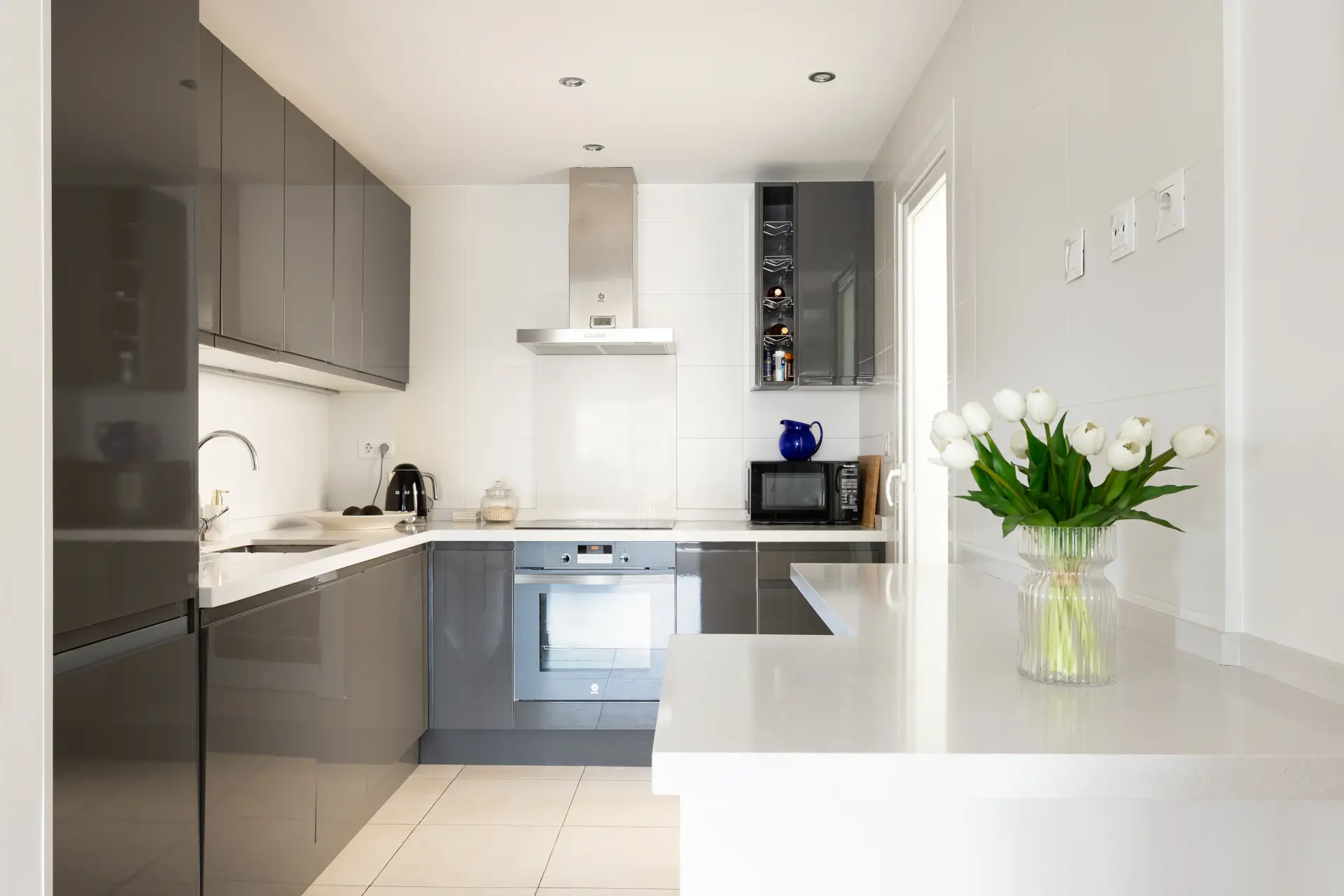 West-Facing 3-Bedroom Apartment on the Third Floor in Albatros VII