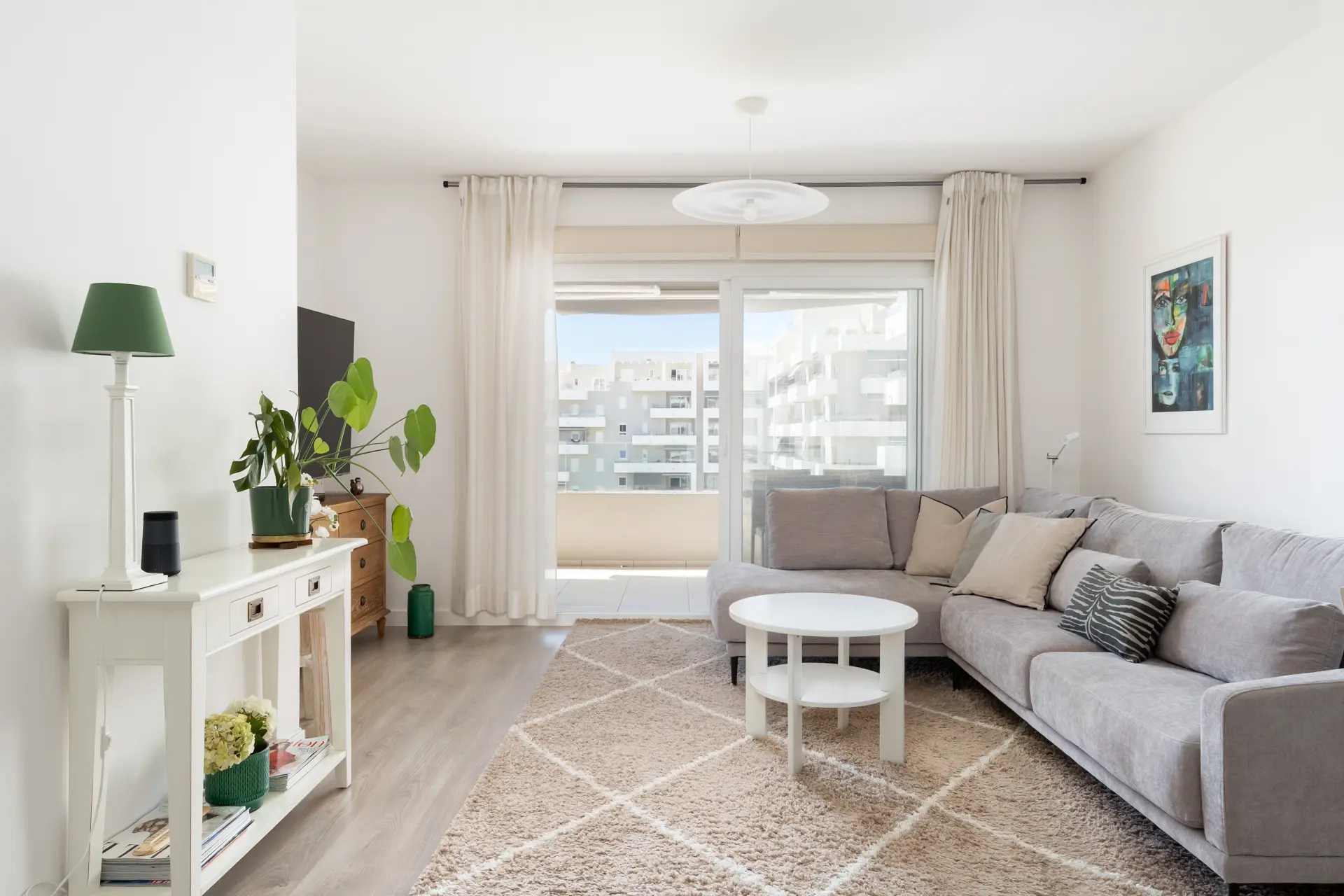 West-Facing 3-Bedroom Apartment on the Third Floor in Albatros VII