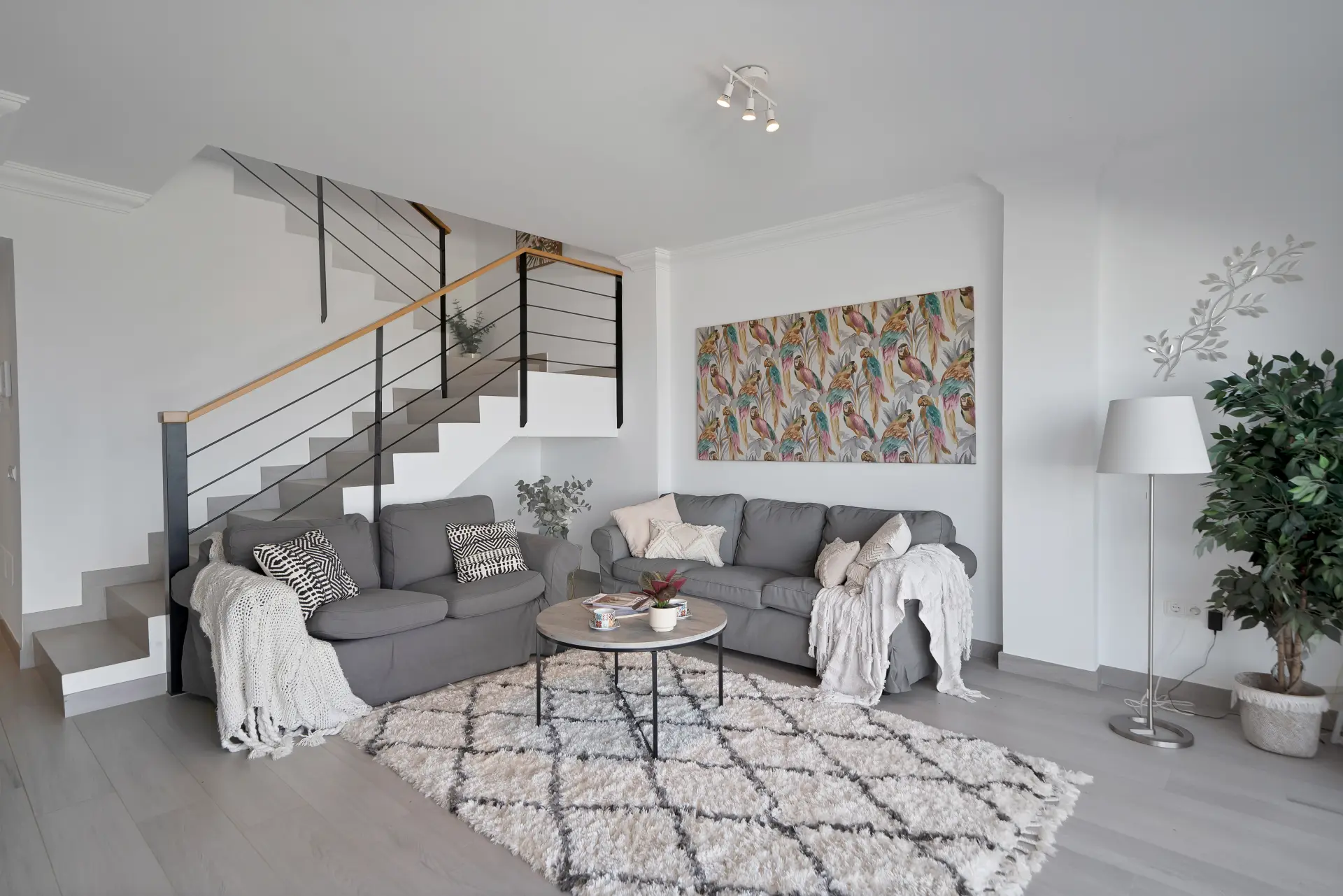 Half Vrijstaande woning te koop in La Mairena, Marbella Oost
