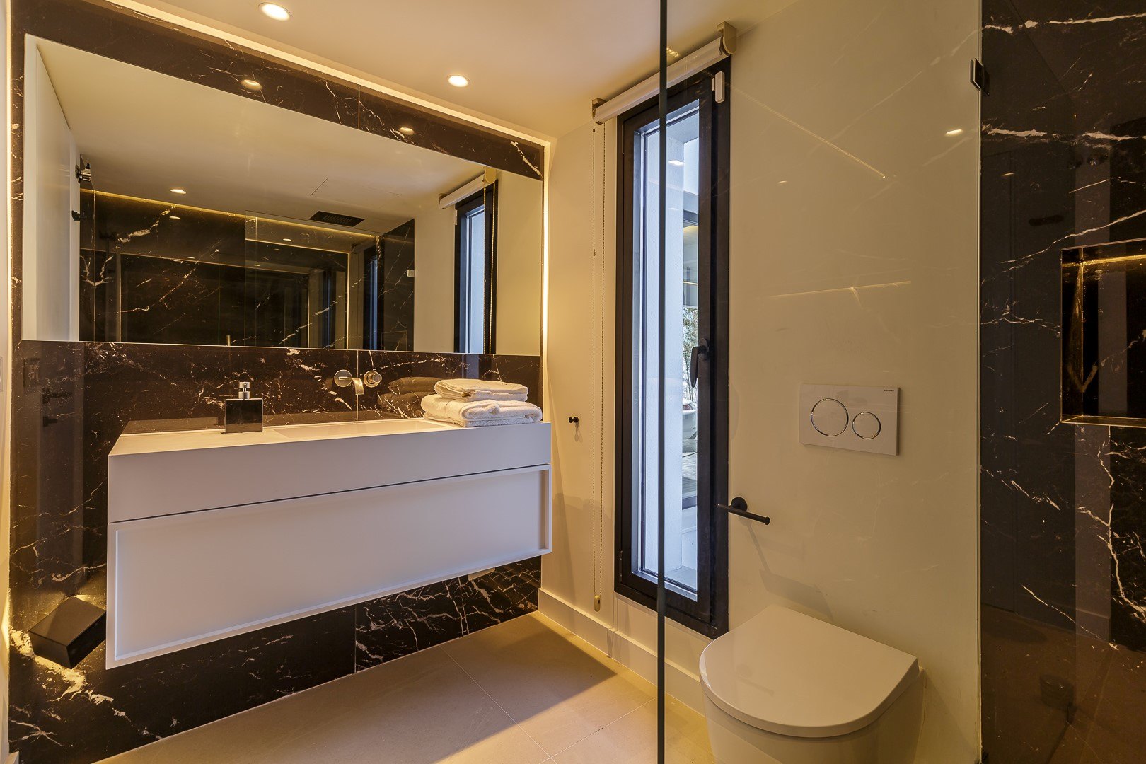 Villa CUTAR – Elegant Renovated Villa in Nagüeles, Marbella