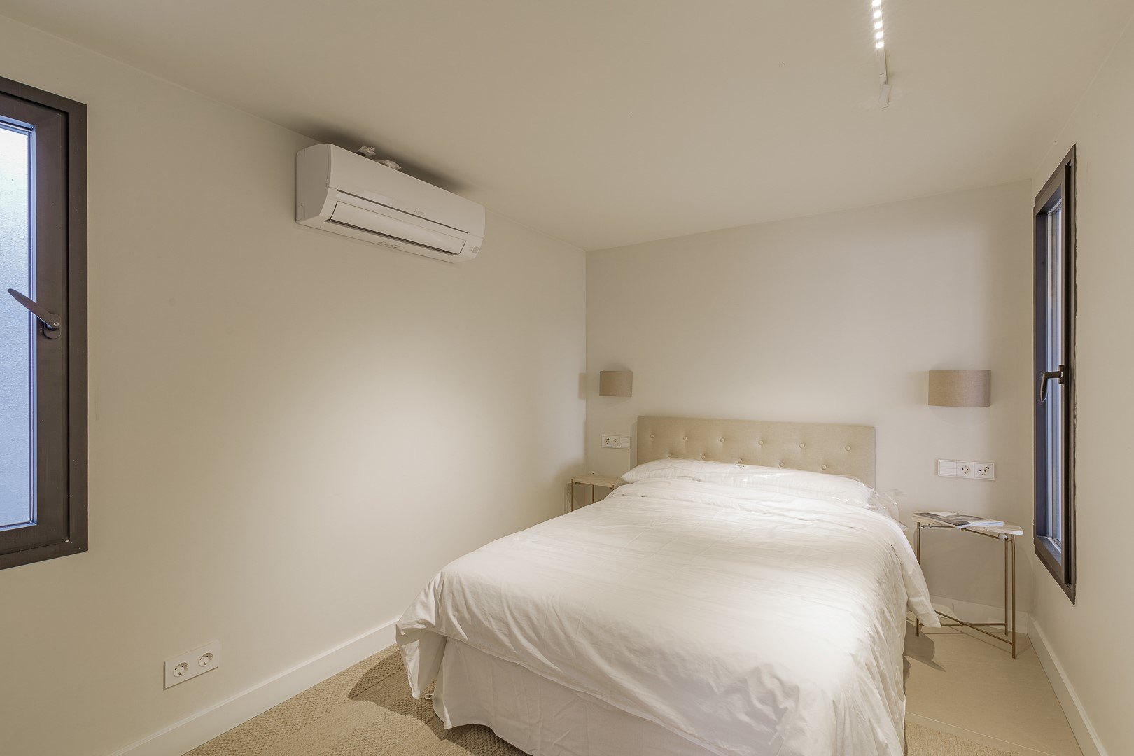 Villa CUTAR – Elegant Renovated Villa in Nagüeles, Marbella