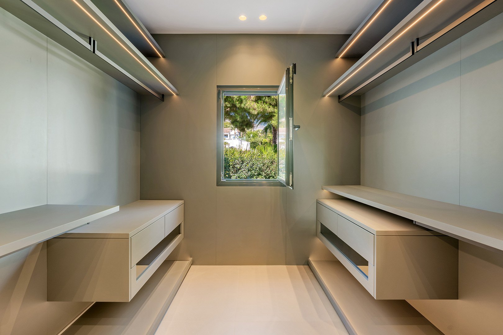 Villa George: Contemporary elegance with unparalleled views in Sierra Blanca, Golden Mile, Marbella