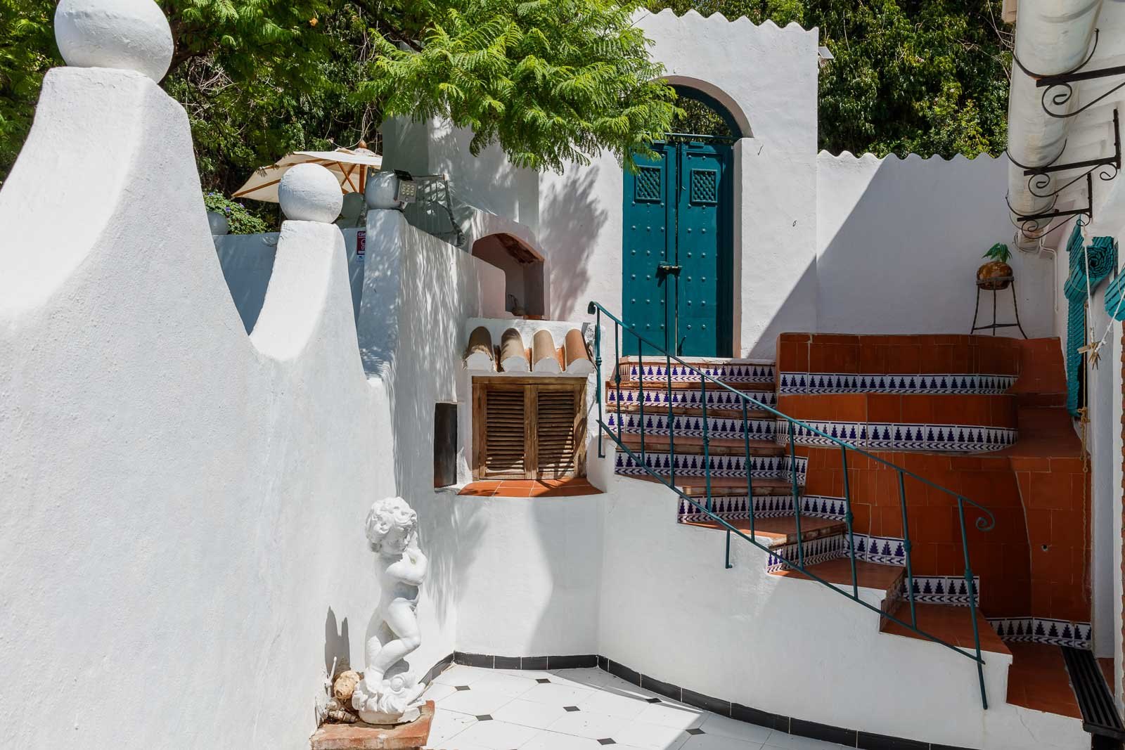 Cortijo andaluz,un refugio encantador en las montañas