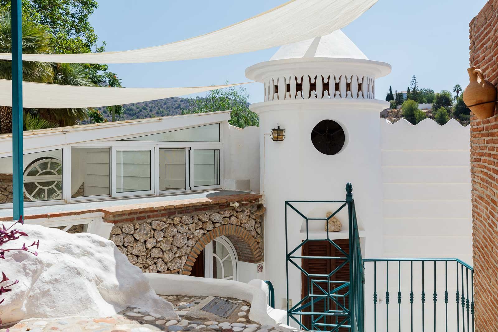 Cortijo andaluz,un refugio encantador en las montañas