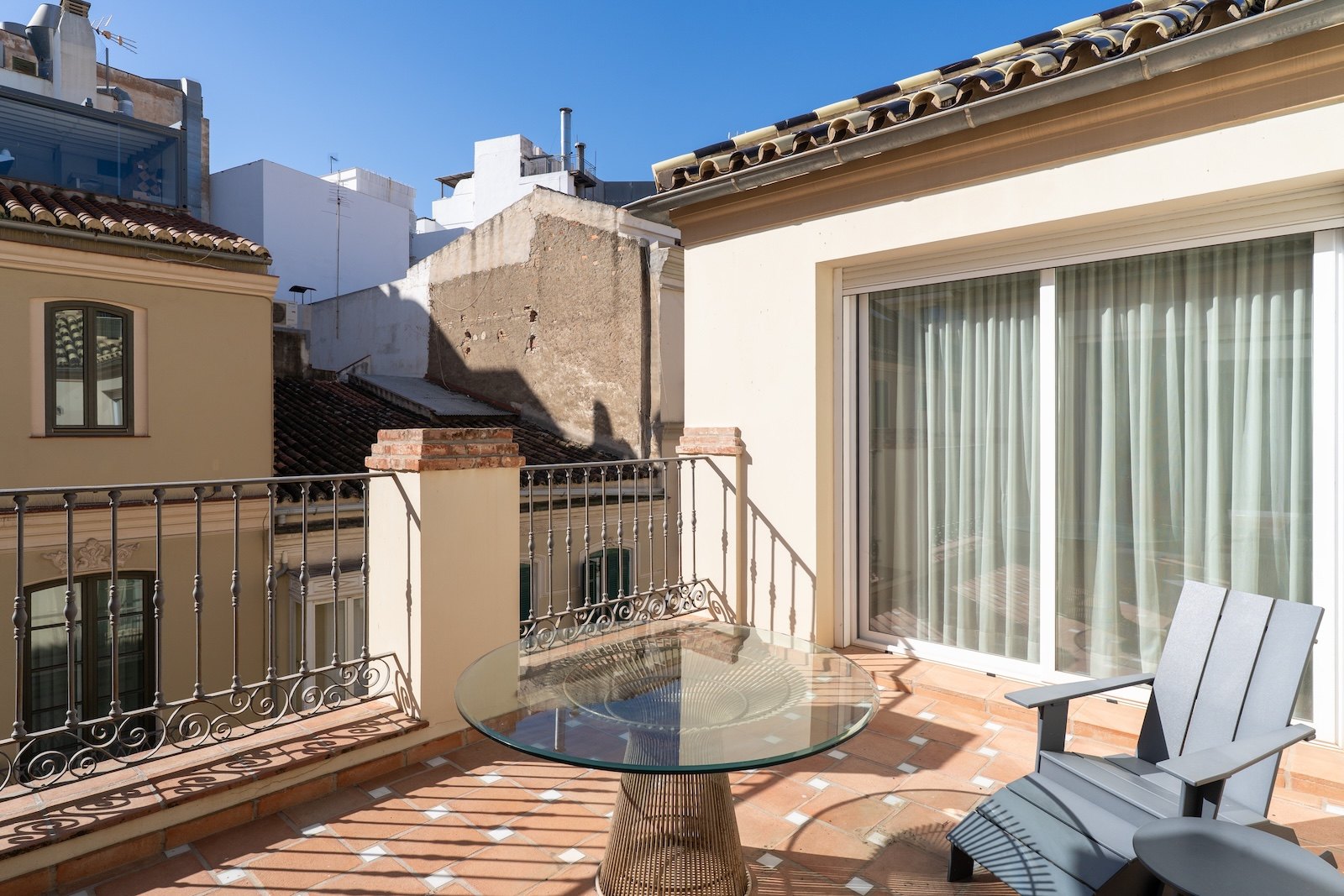 Exclusivo Dúplex Ático en el Corazón del Centro Histórico de Málaga