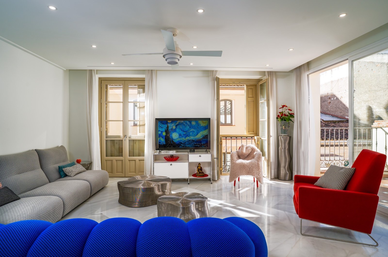 Exclusivo Dúplex Ático en el Corazón del Centro Histórico de Málaga