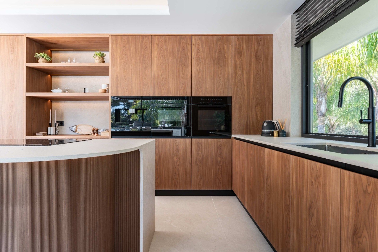 Encantadora villa en comunidad cerrada y segura en Las Chapas