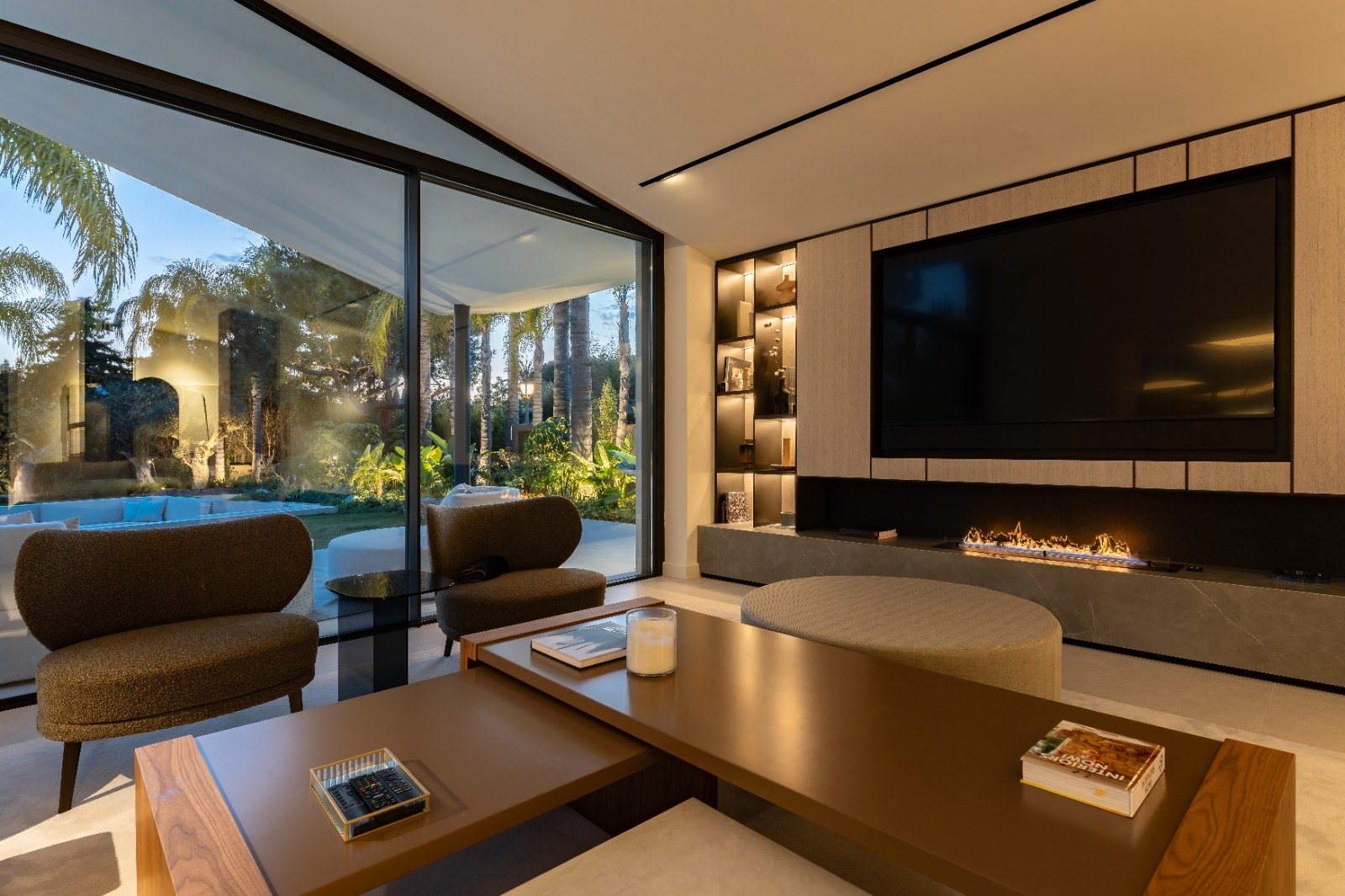 Encantadora villa en comunidad cerrada y segura en Las Chapas