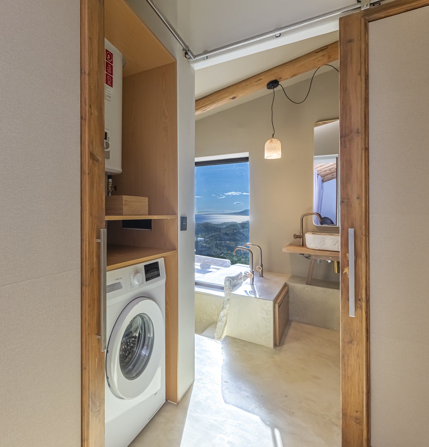 Mediterranean Country Villa with Spectacular Views near East Málaga