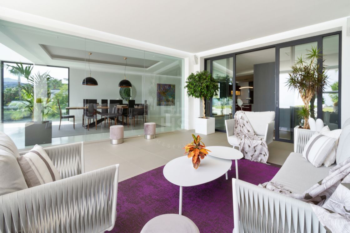 Stunning brand new villa located in the renown urbanisation Reserva de Alcuzcuz, Benahavís