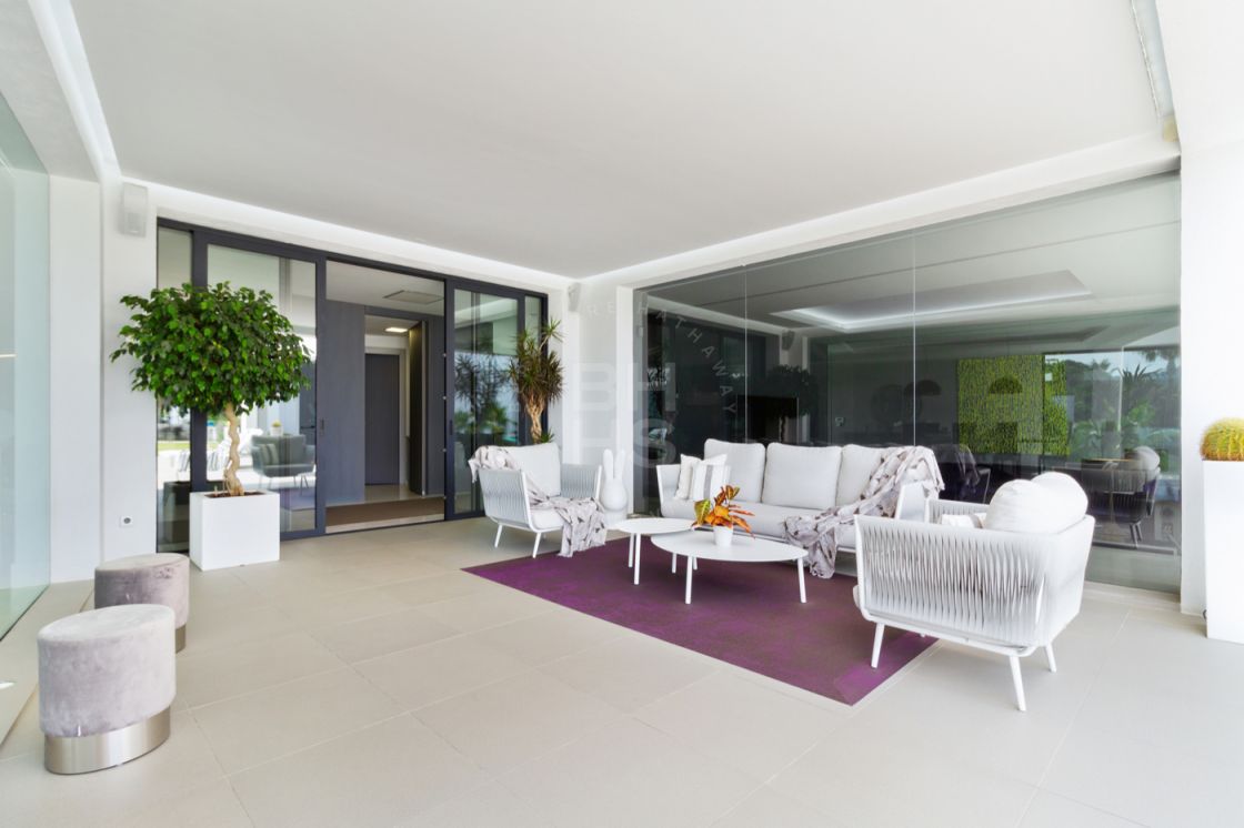 Stunning brand new villa located in the renown urbanisation Reserva de Alcuzcuz, Benahavís