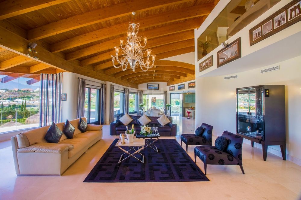 Impressive Villa with panoramic sea and golf views in Los Flamingos